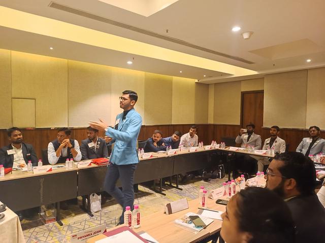 “Leveraging Technology for Business" Session at BNI Ahmedabad by Founder Parth Makwana